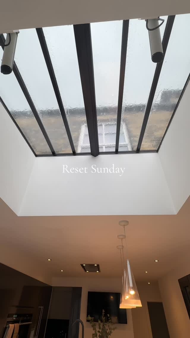 Post 5 by Emily & Anthony Timms on Instagram (video)