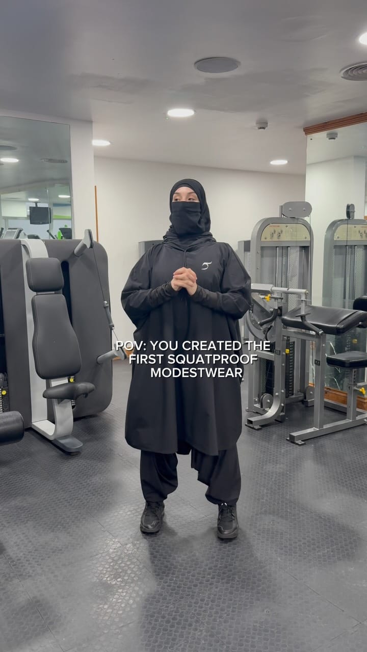 Post 10 by Aya Coachaya on Instagram (video)