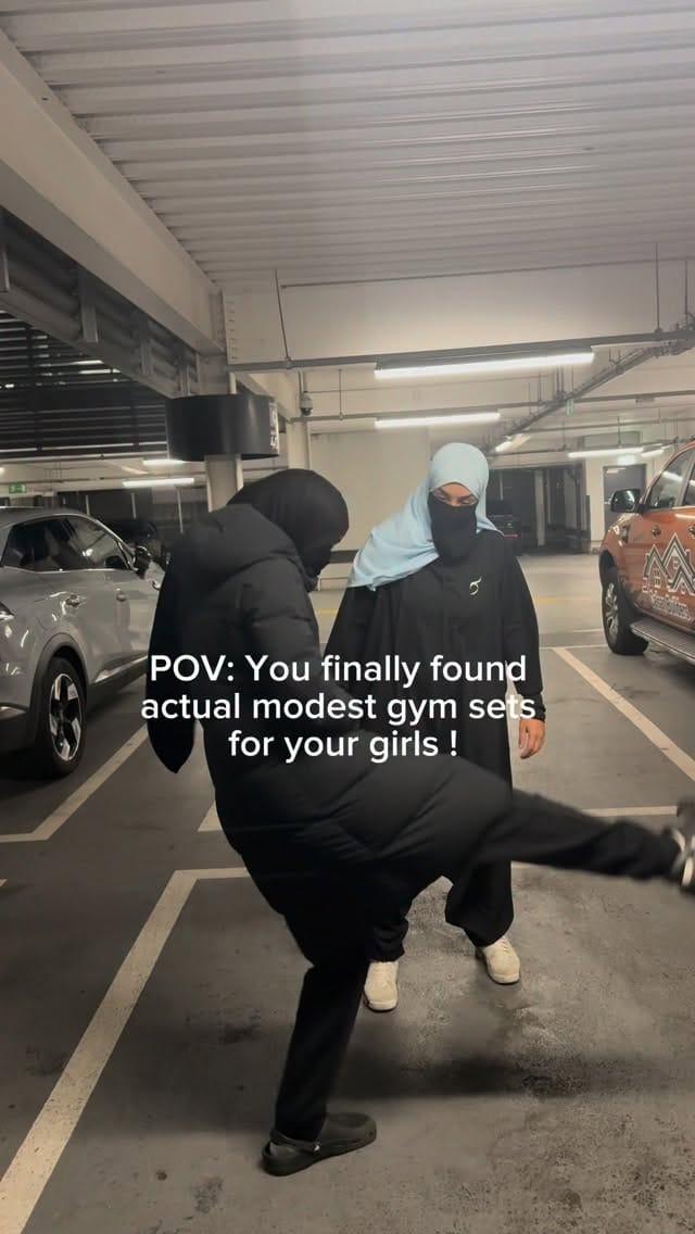 Post 3 by Aya Coachaya on Instagram (video)