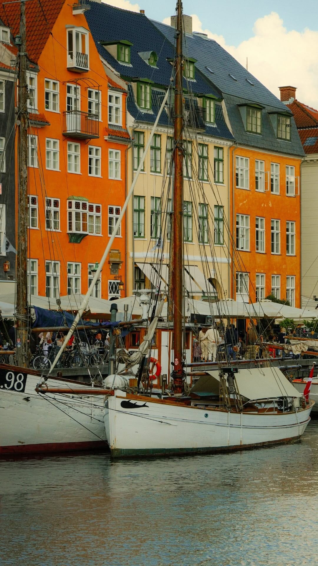 Post 2 by jess ellis | travel creator & photographer on Instagram (video)