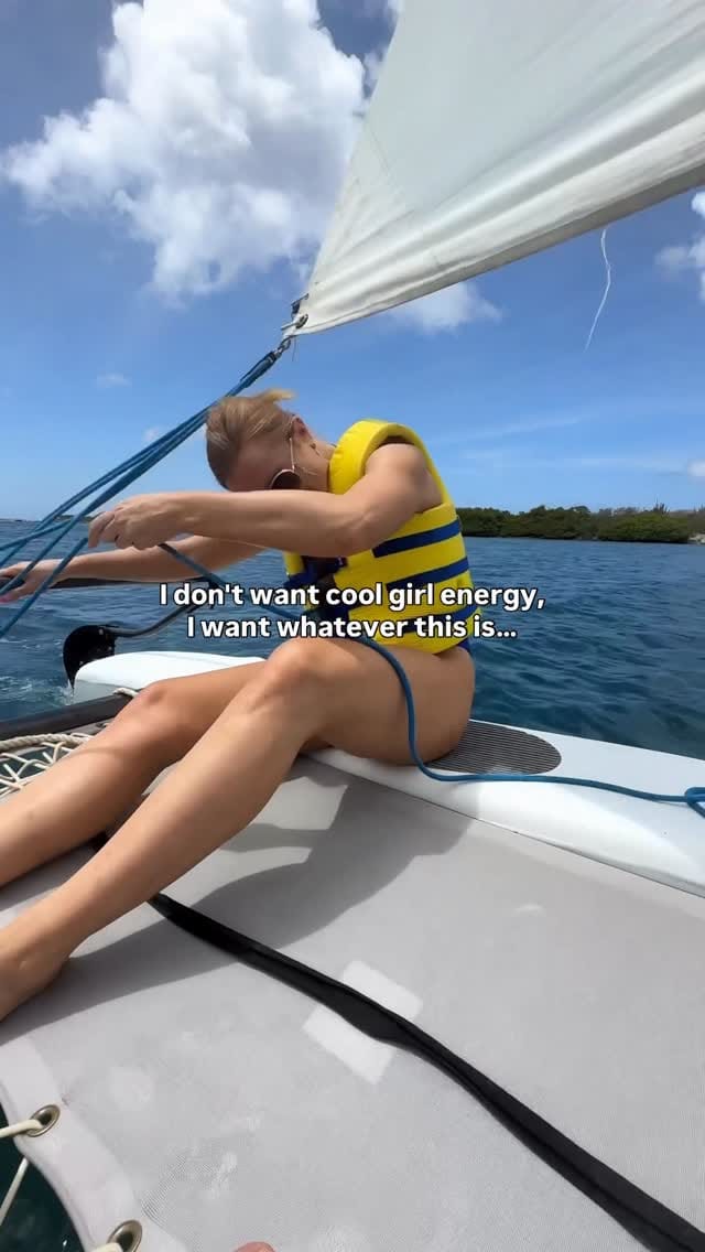 Post 4 by Ellie Green | British Travel blogger on Instagram (video)