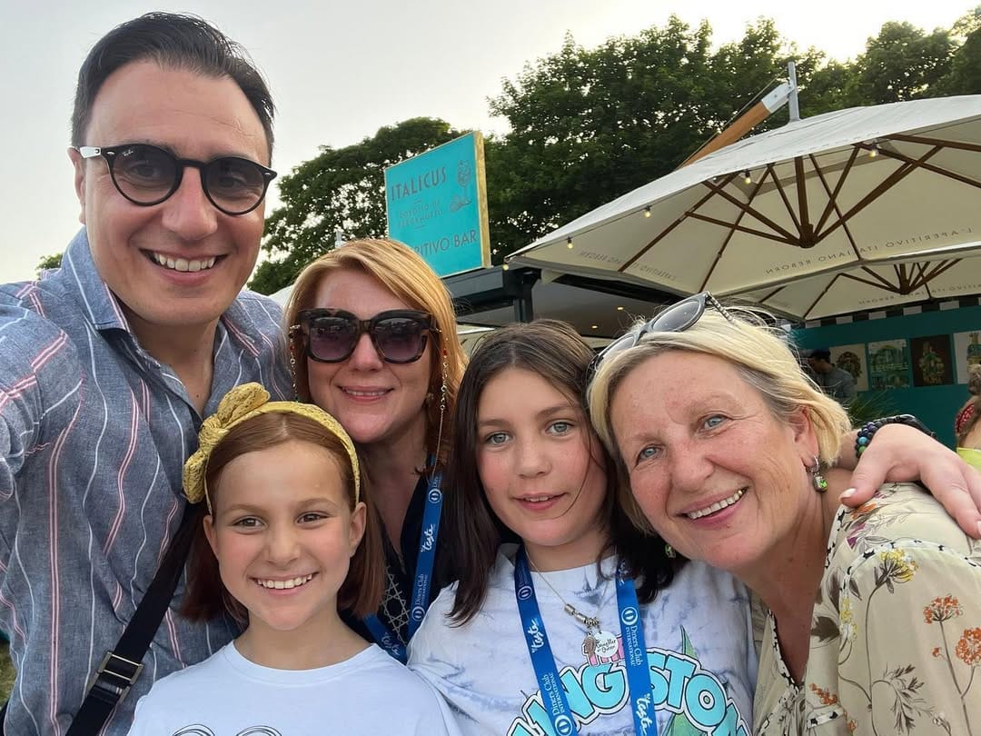 Post 7 by Diana Gallo on Instagram (carousel)