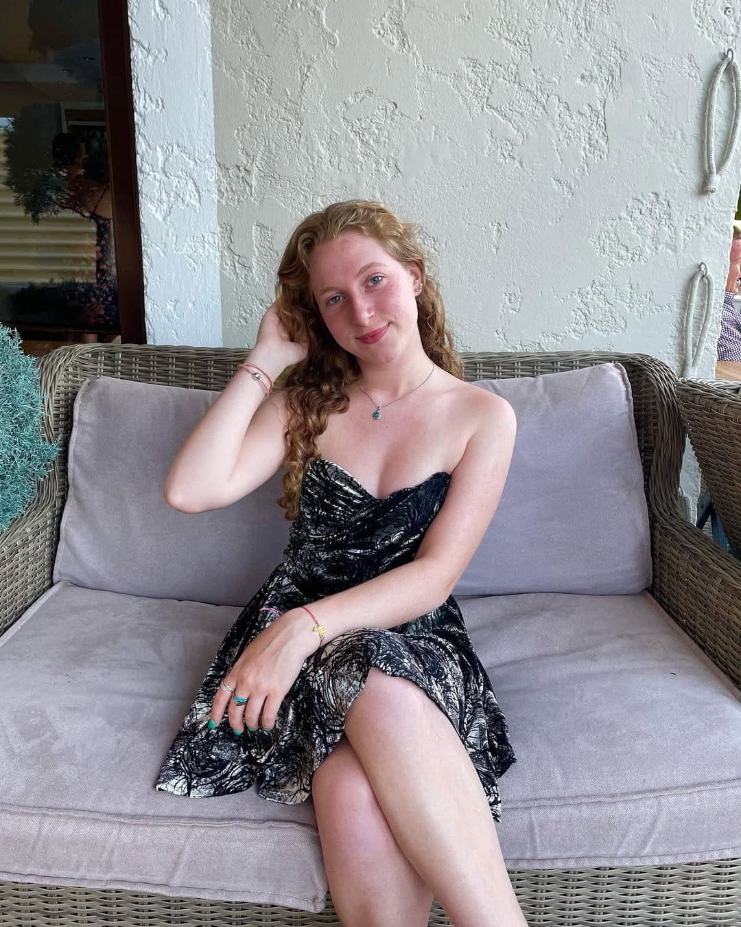 Post 9 by Megs Rowe | Fashion & UGC Creator on Instagram (carousel)