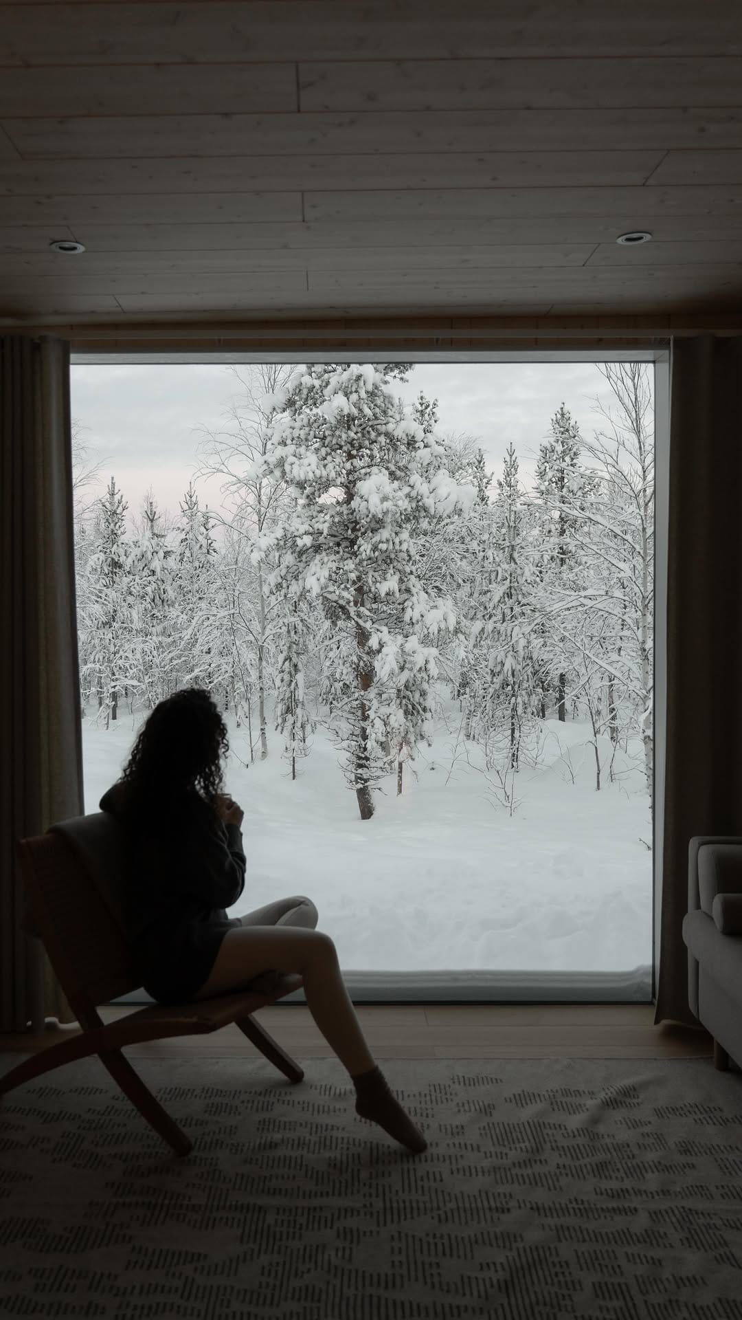 Post 9 by Catherine Livieratou on Instagram (video)