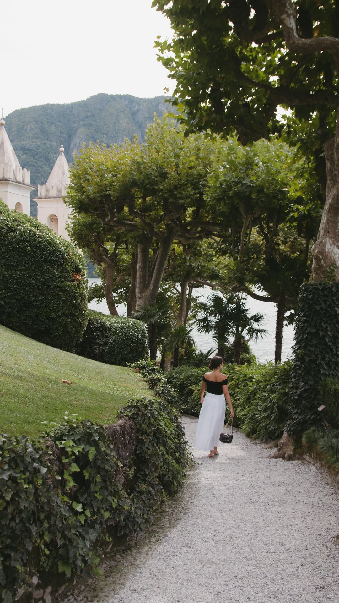 Post 3 by Catherine Livieratou on Instagram (video)