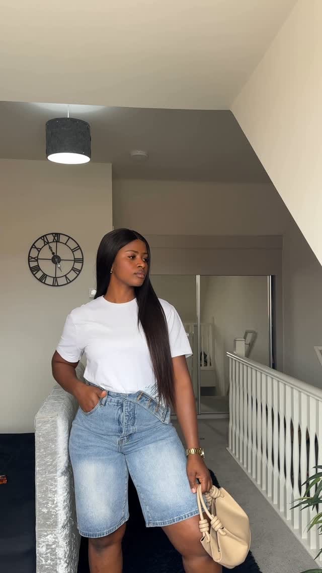Post 9 by Vk👑|fashion on Instagram (video)