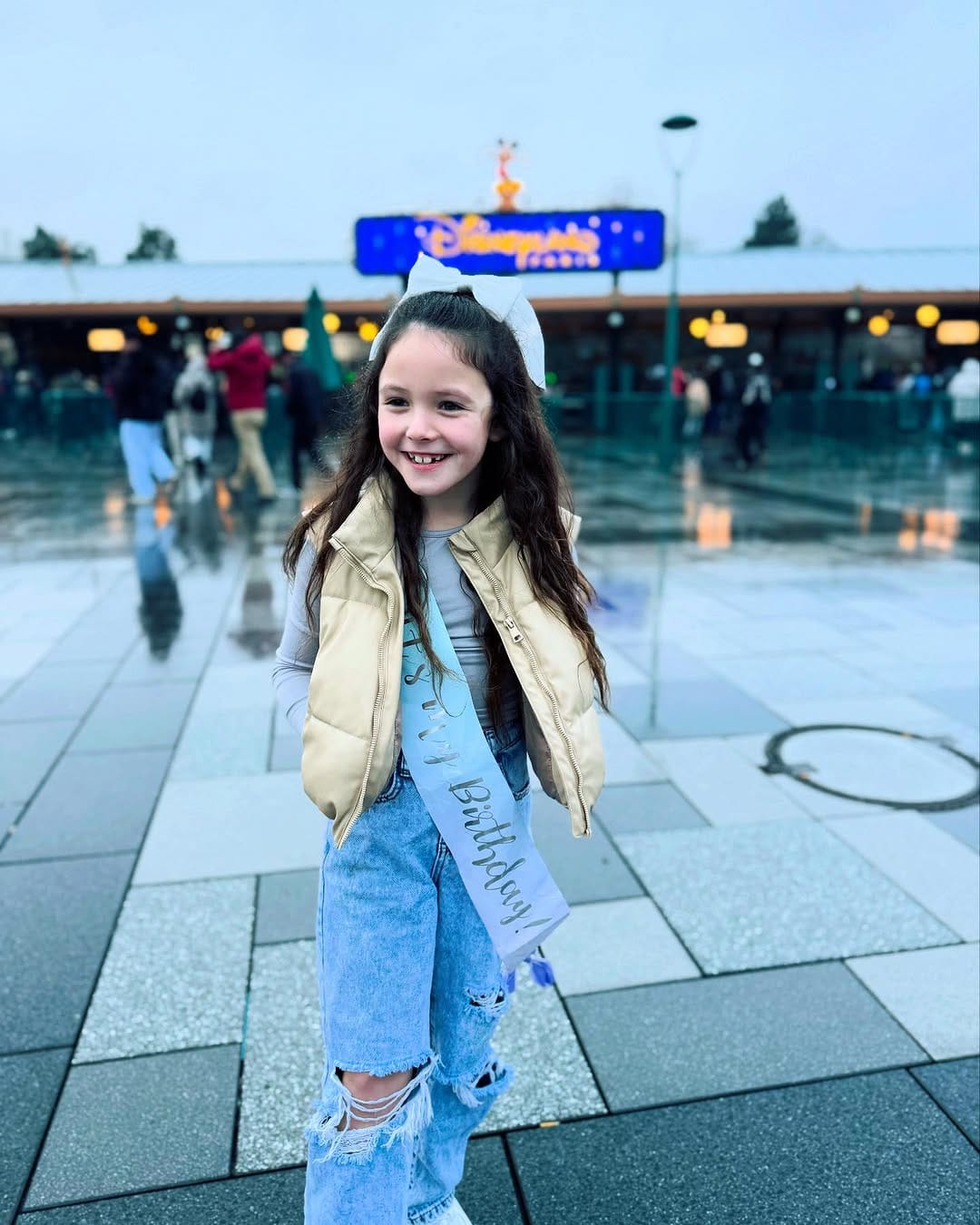 Post 8 by Becki hammond - UK Family Adventures 🇬🇧 on Instagram (carousel)