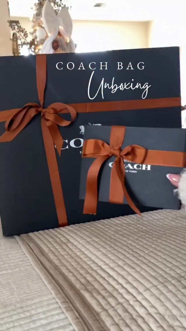 Post 8 by 𝐋𝐨𝐧𝐝𝐨𝐧 🎡 on Instagram (video)