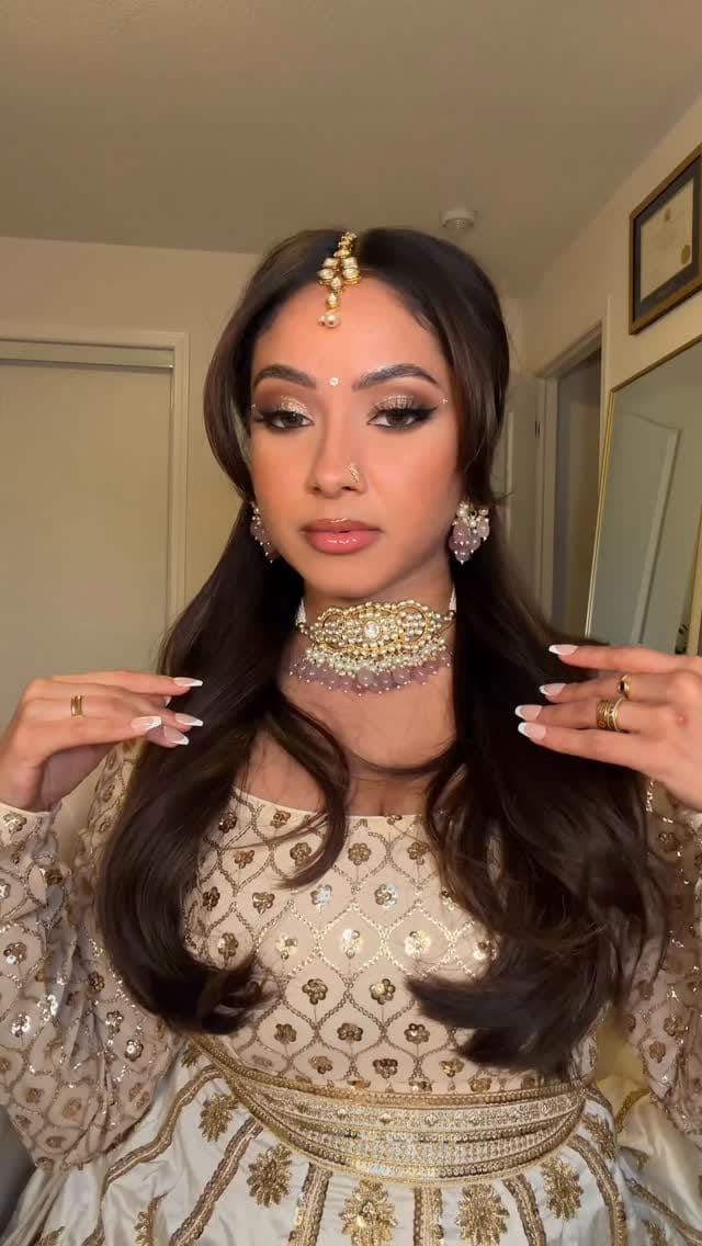 Post 3 by HAMSHA THAVASEELAN on Instagram (video)