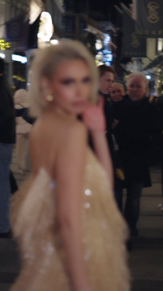 Post 9 by Kate Kirdar on Instagram (video)