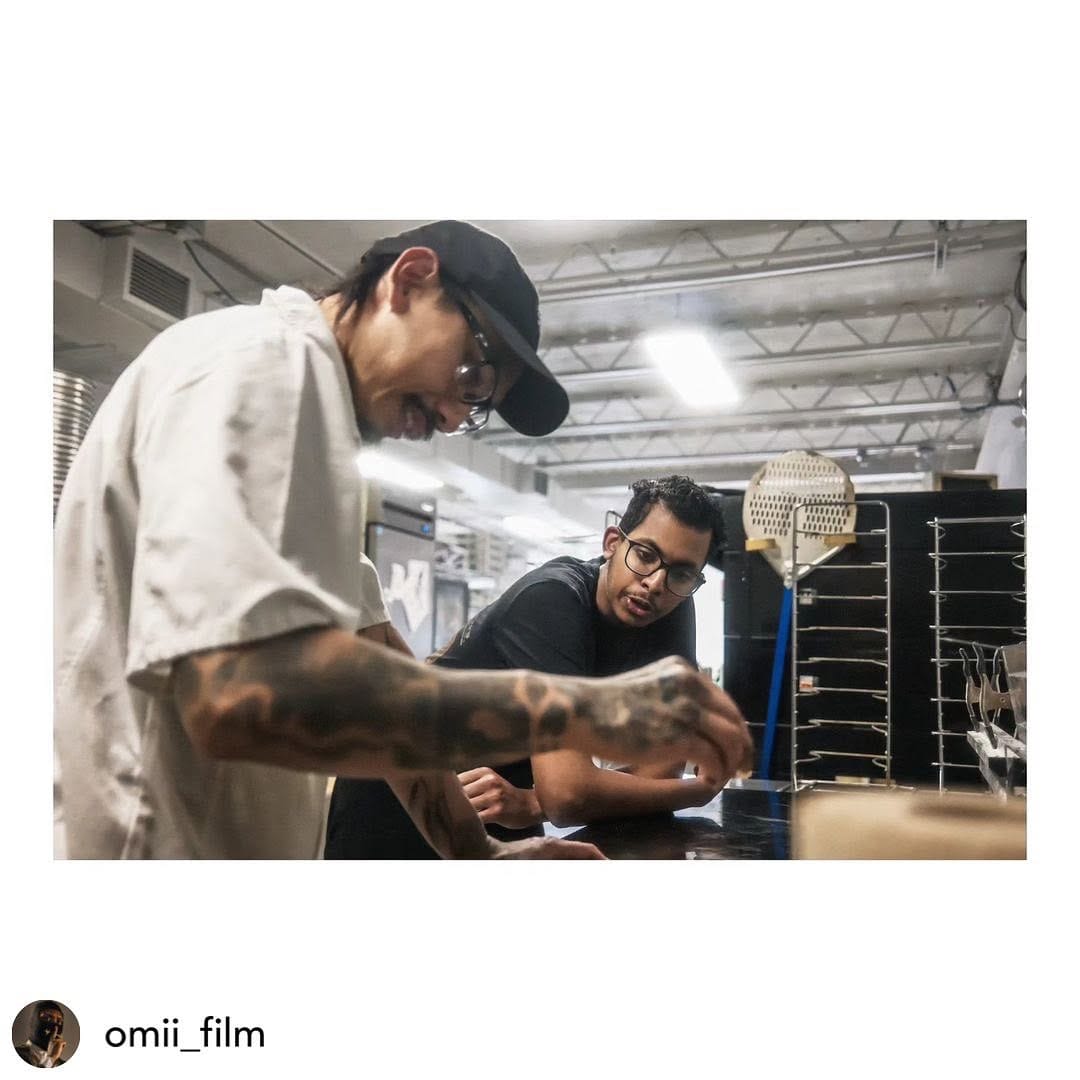 Post 10 by 𝘽𝙄𝙂 𝙏𝙍𝙊𝙐𝘽𝙇𝙀 𝙋𝙄𝙕𝙕𝘼 🍕🍔 on Instagram (carousel)
