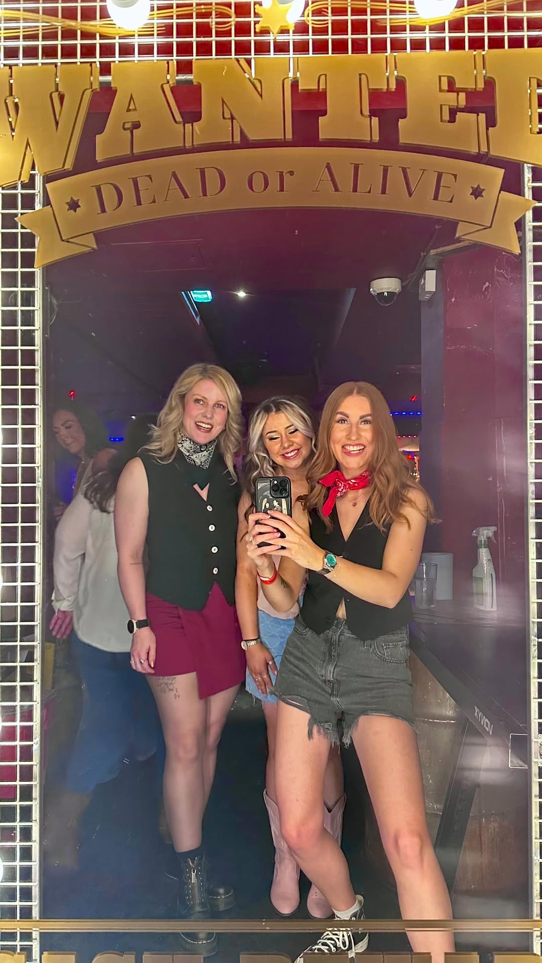 Post 10 by Lauren Brogan on Instagram (video)