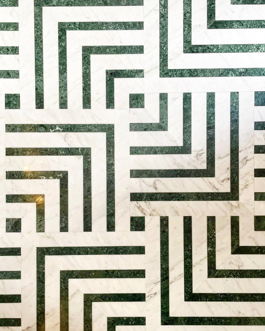 Post 7 by L A S.C O P A S on Instagram (image)