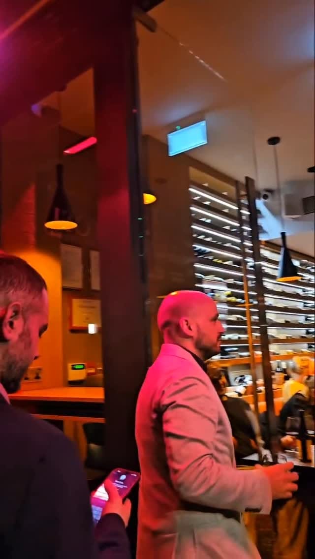 Post 4 by Luisa Ruocco on Instagram (video)