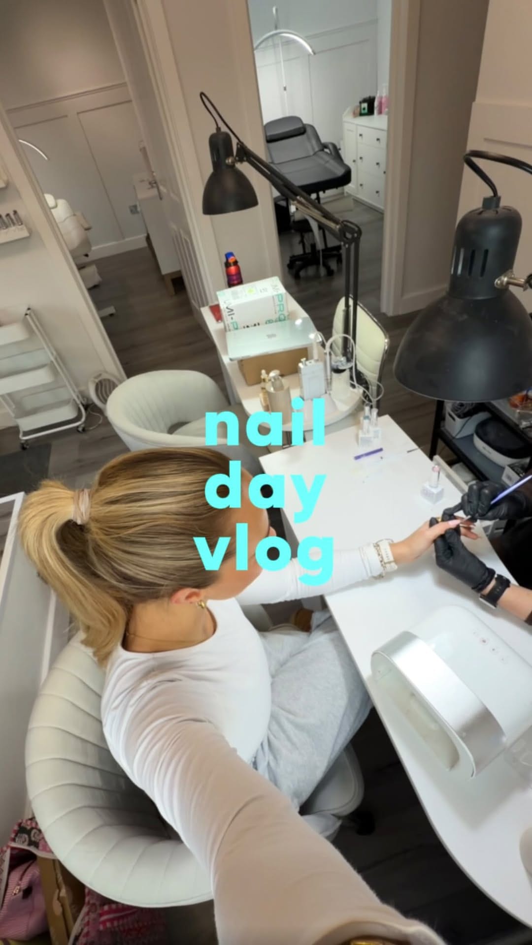Post 1 by Lauren Mallett on Instagram (video)