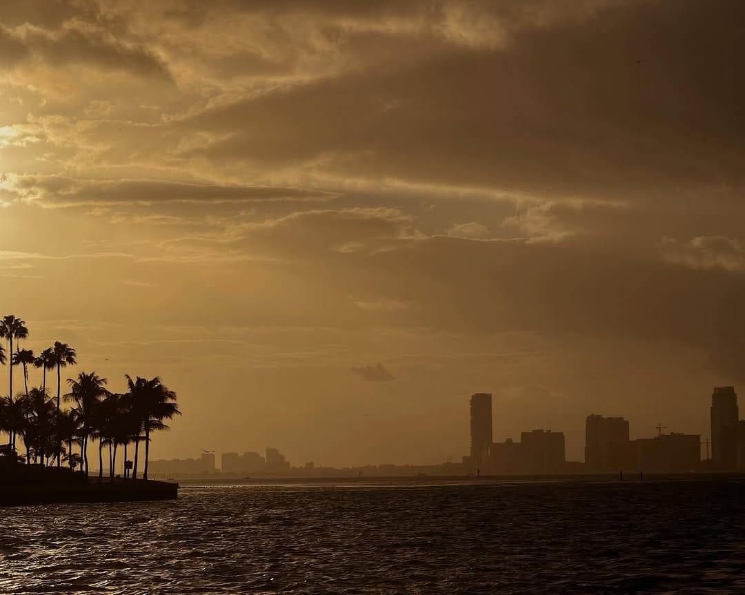 Post 3 by Karolina Victoria Jez on Instagram (image)