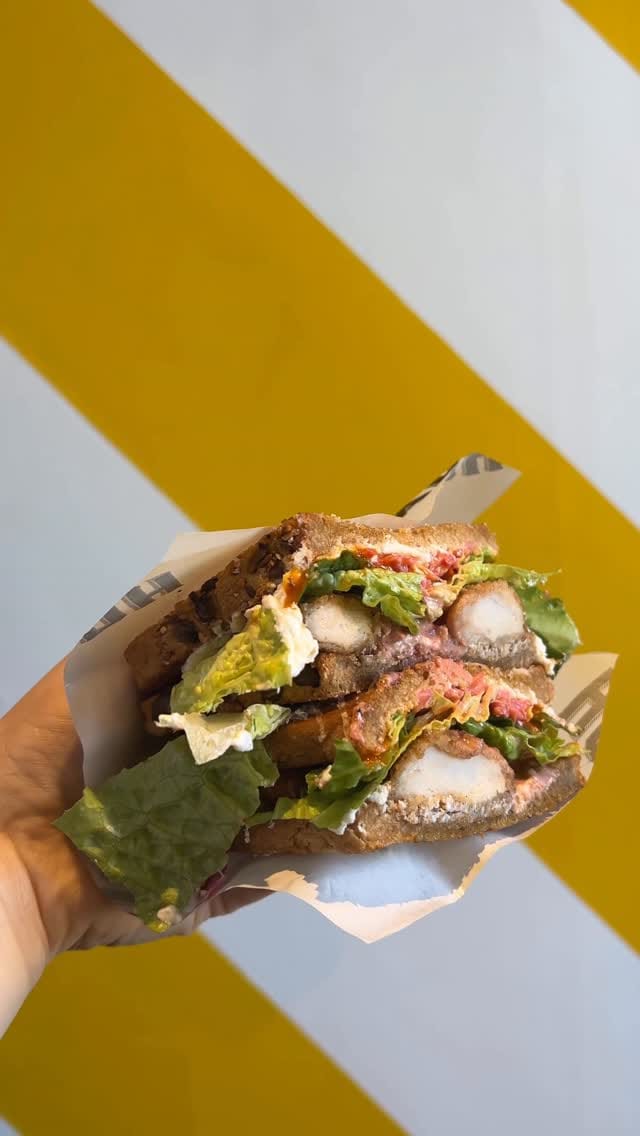 Post 7 by The Supper Snob on Instagram (video)