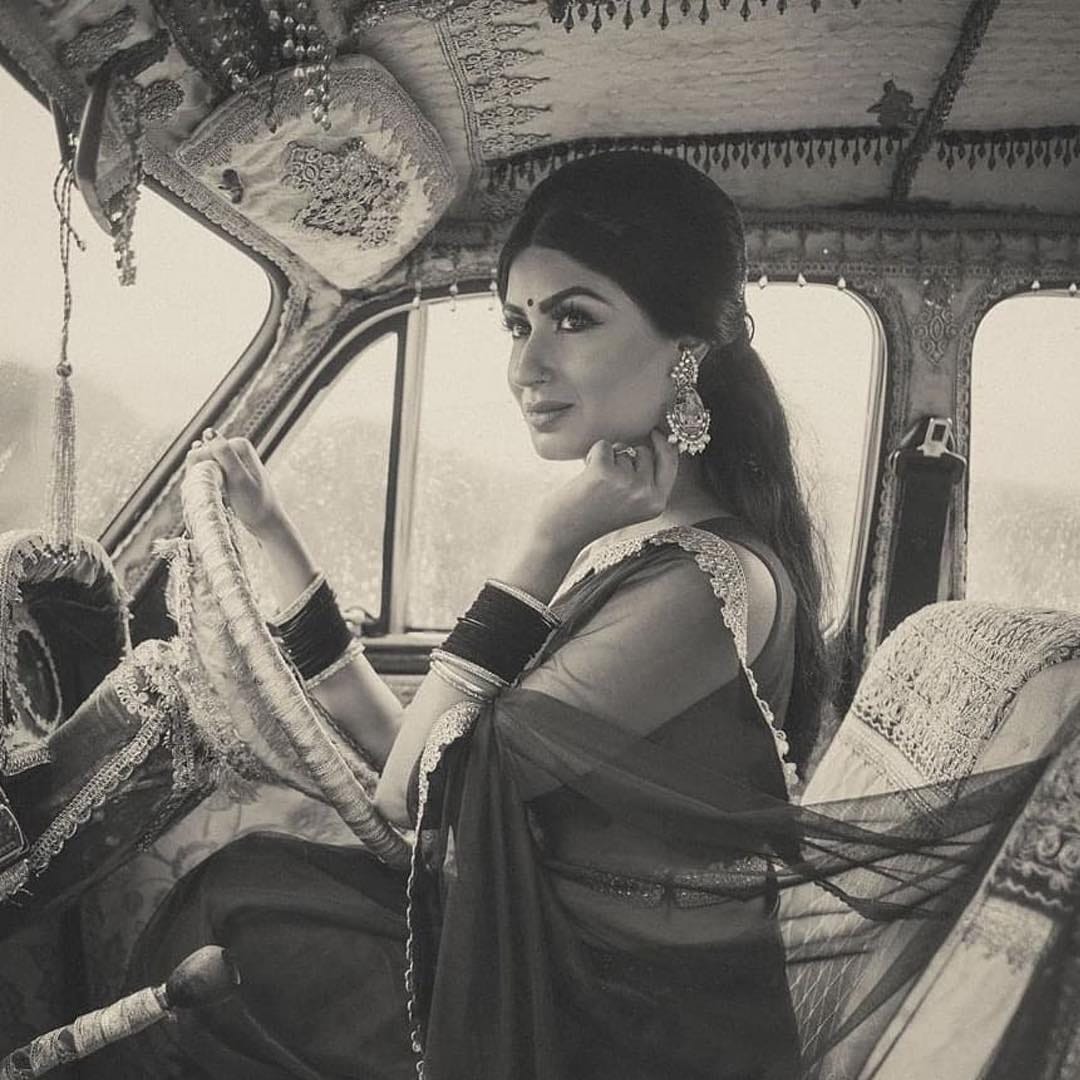 Post 8 by Rouge Makeup | By Kiran Mann on Instagram (image)
