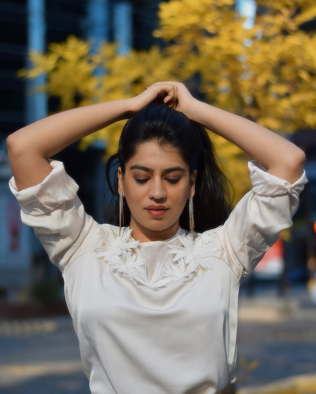 Post 10 by Divya| Canada Fashion Blogger on Instagram (carousel)