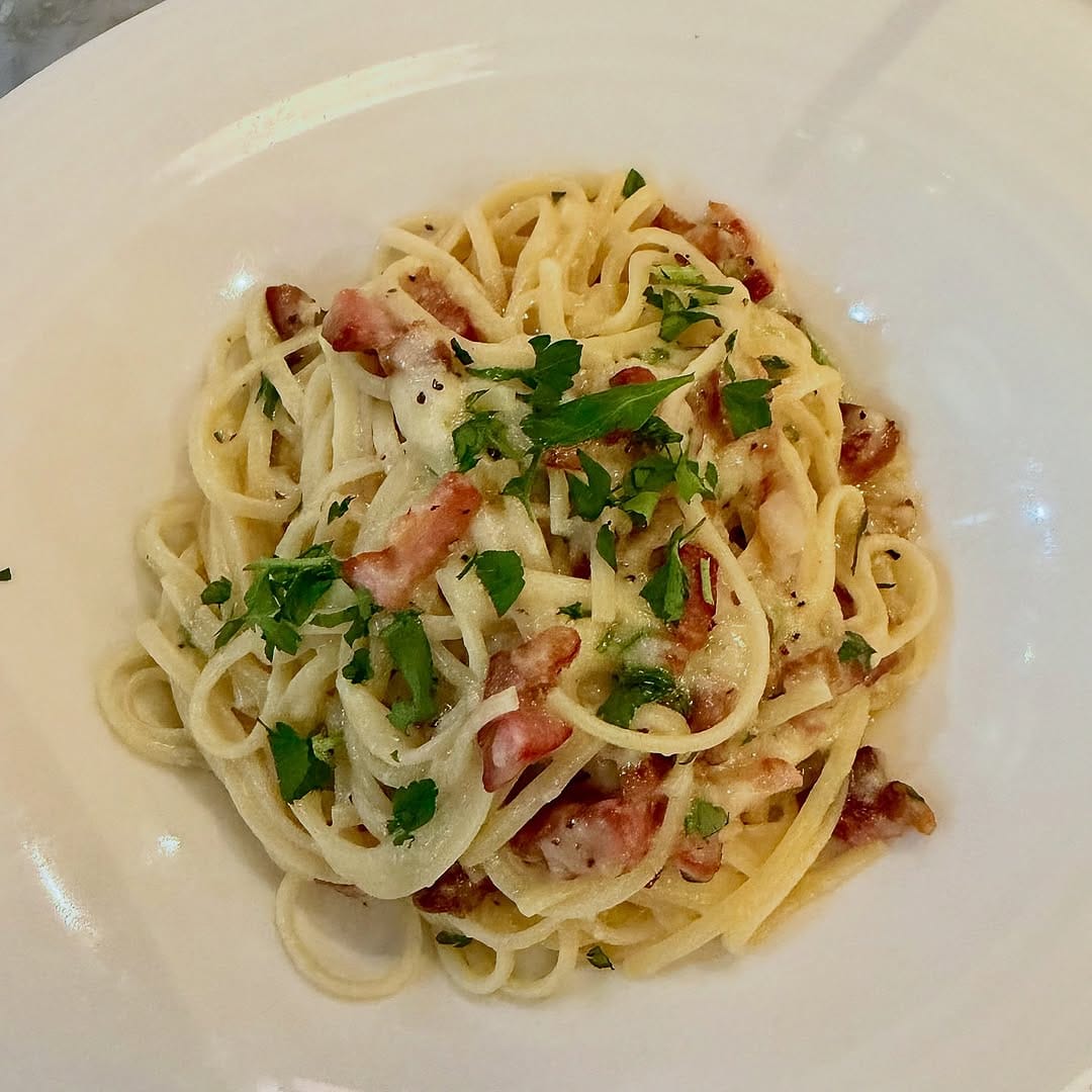 Post 5 by anything but bland. on Instagram (image)