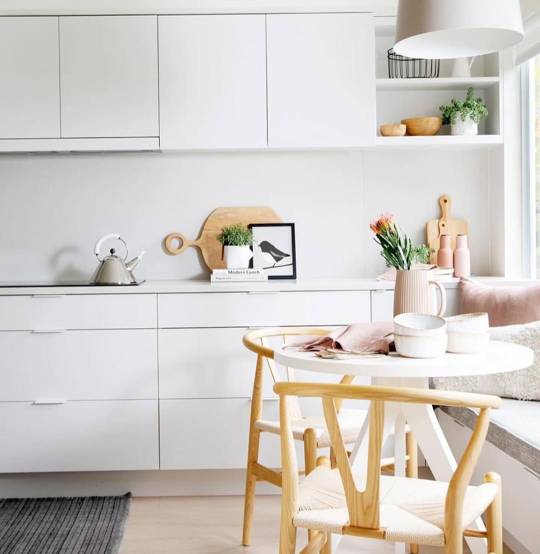 Post 6 by Karla Dreyer Design on Instagram (carousel)