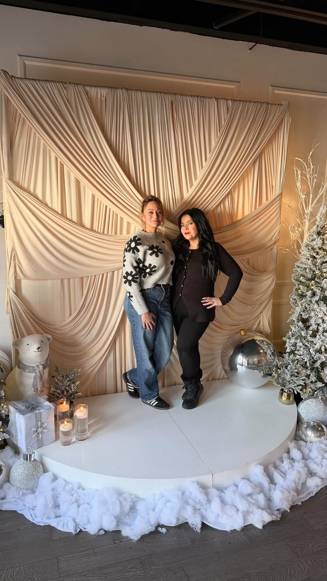 Post 8 by Luxury Party Planning•Event Styling •Balloon Decor on Instagram (video)