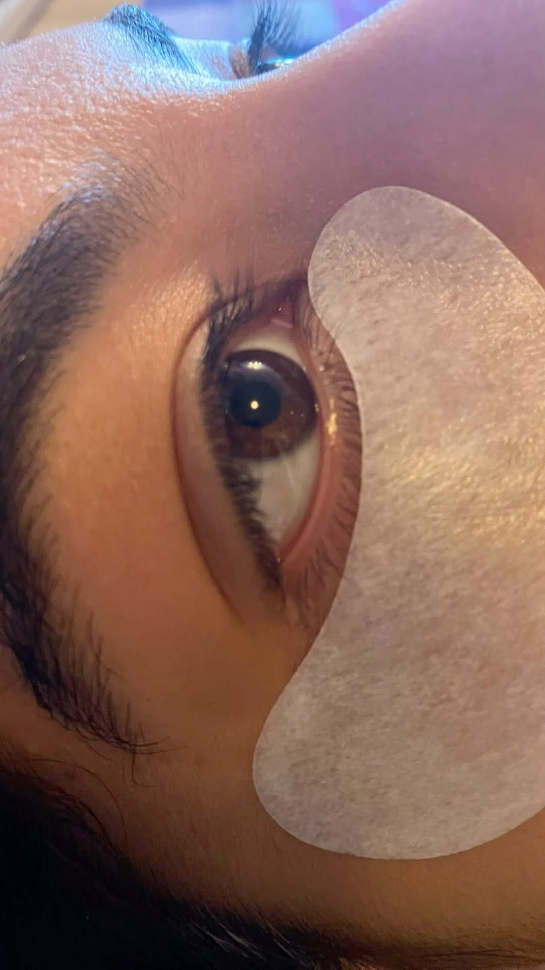 Post 4 by Priyanka Bhanot_makeovers on Instagram (video)