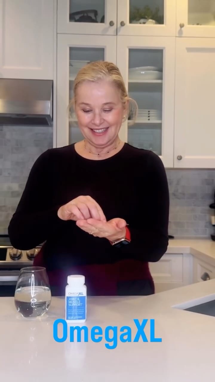 Post 8 by Stylealiveafter55 by Renate G. M. McSherry on Instagram (video)