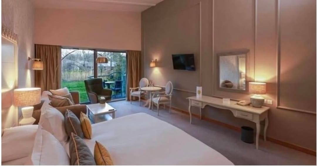 Post 2 by Monart Spa on Instagram (image)