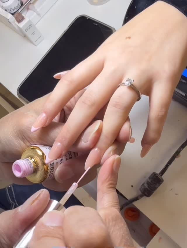 Post 2 by Glow Beauty Bar on Instagram (video)