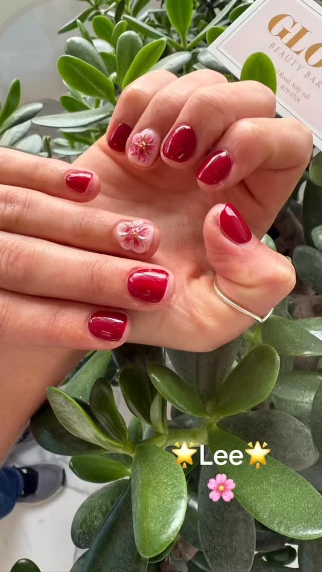 Post 3 by Glow Beauty Bar on Instagram (video)