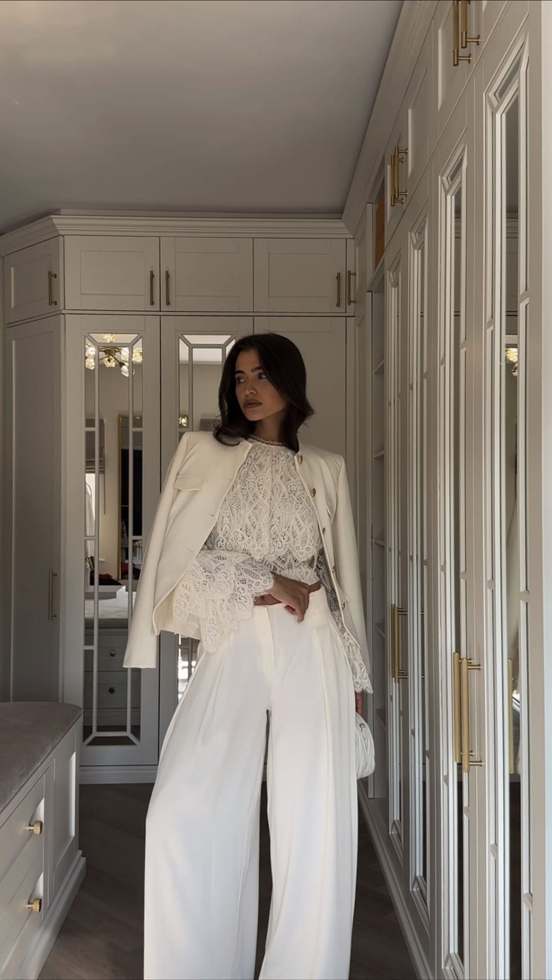 Post 9 by Natalya Wright on Instagram (video)