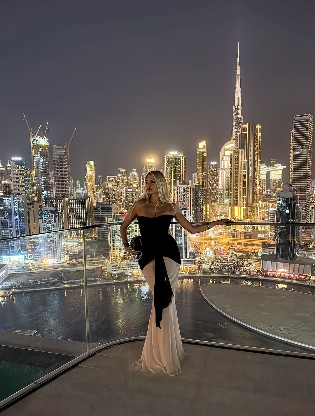 Post 8 by Rosa Lima Loureiro on Instagram (carousel)
