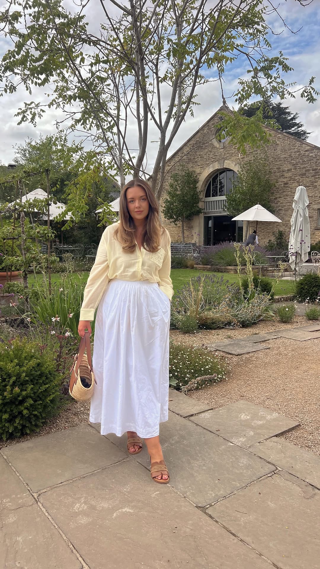 Post 10 by Ali Woods | Ali in the Cotswolds on Instagram (video)