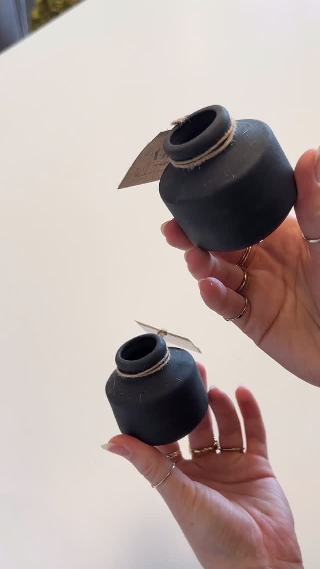 Post 8 by Modern Komfort on Instagram (video)