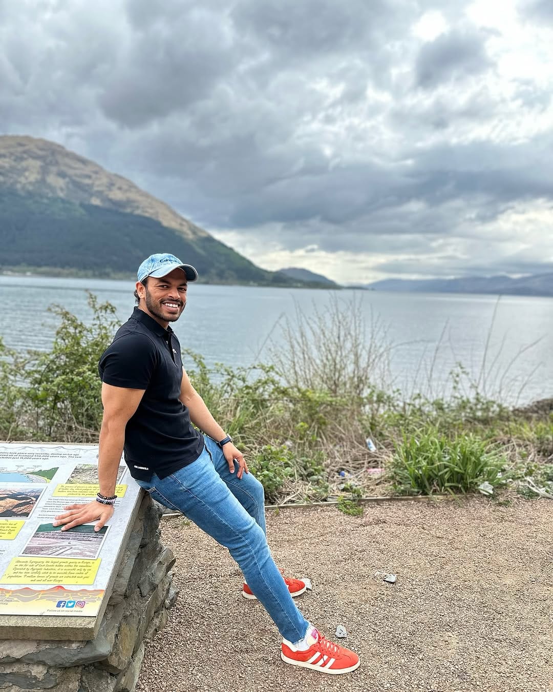 Post 1 by Anshuman Gilani |TRAVEL|FOOD| Glasgow on Instagram (image)