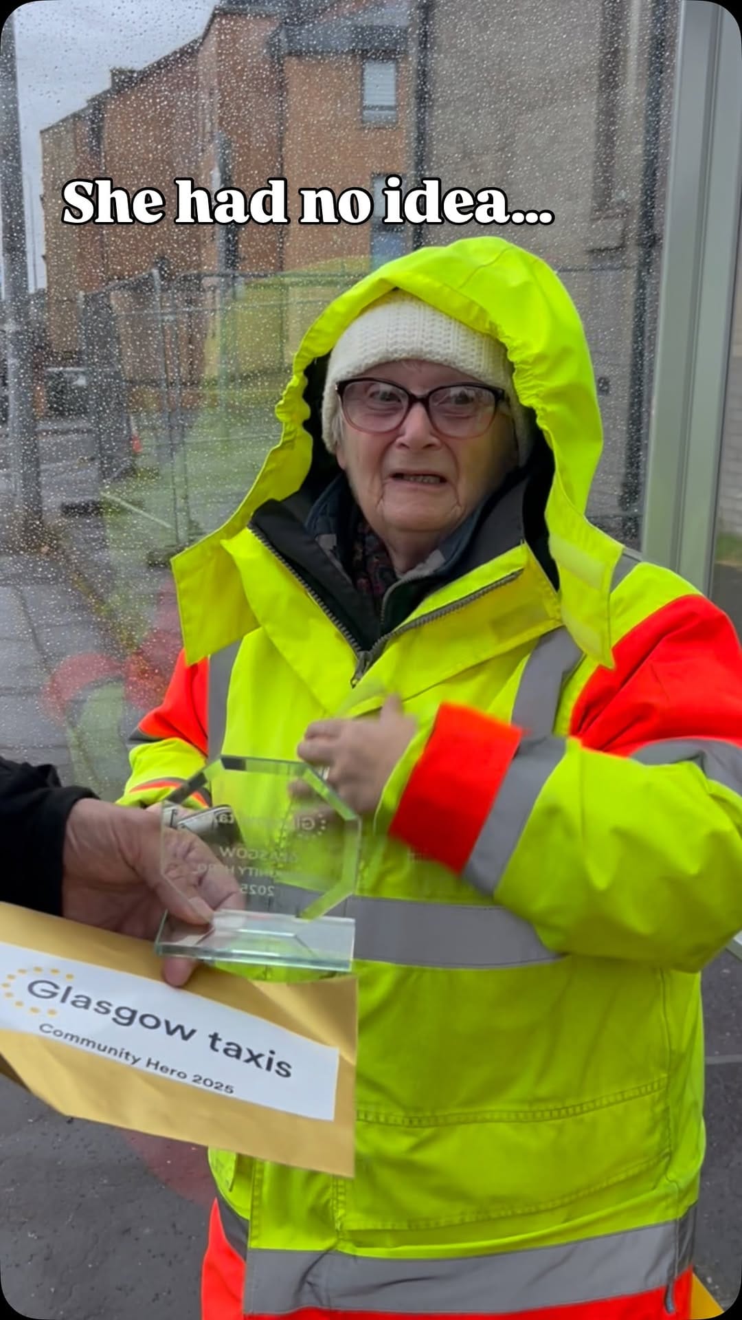 Post 9 by Glasgow Taxis on Instagram (video)