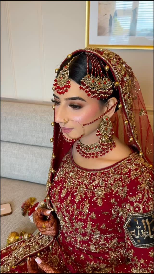 Post 3 by Qasira Aftab Bridal Artist on Instagram (video)