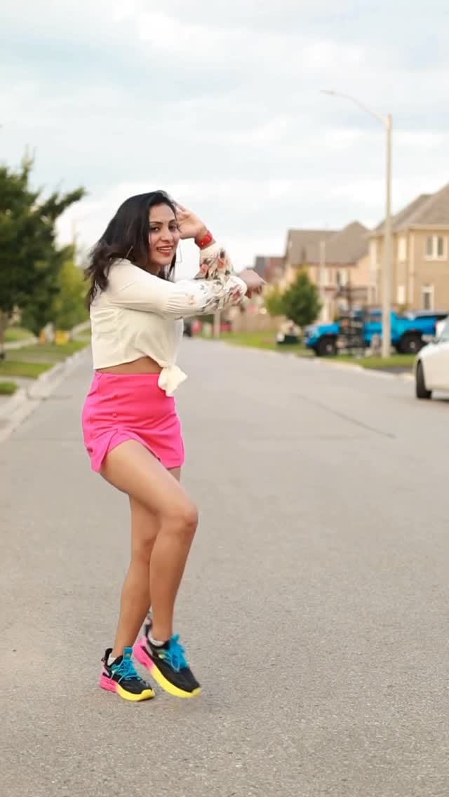 Post 1 by Soniya Francis on Instagram (video)