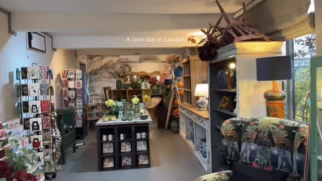 Post 3 by Jenny Philip| Myprettycitylife | UK | London | Travel Blogger 🇬🇧 on Instagram (video)
