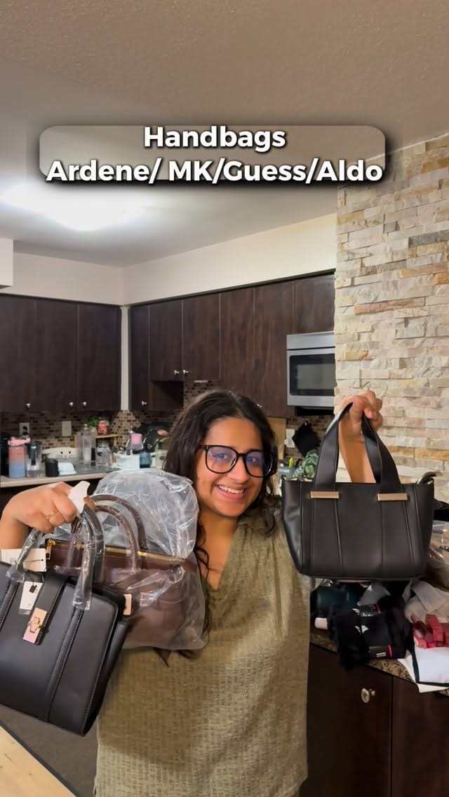 Post 6 by RUSHALI NARANG on Instagram (video)