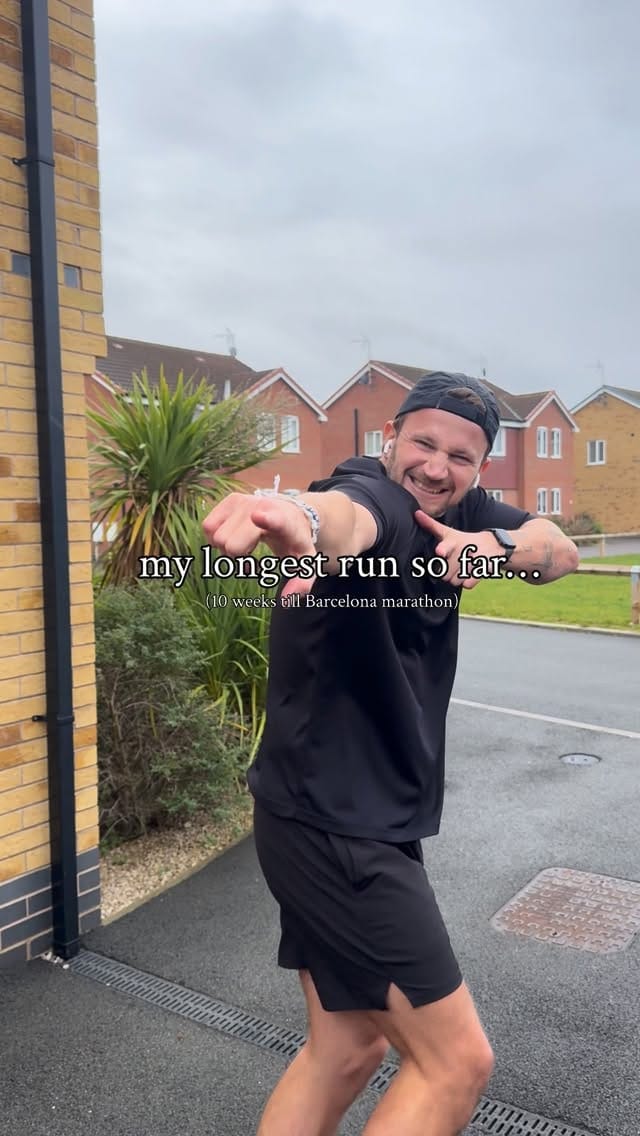 Post 6 by Sam Hillyer on Instagram (video)
