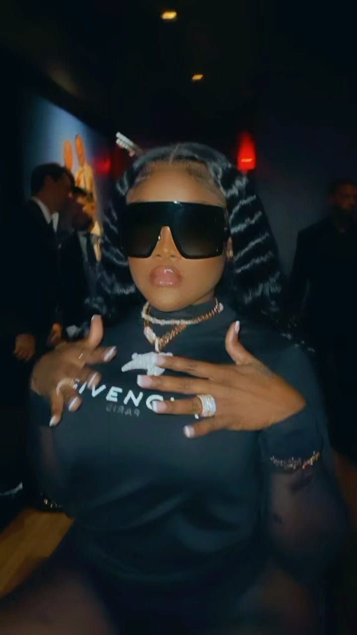 Post 10 by @z.tingz on Instagram (video)