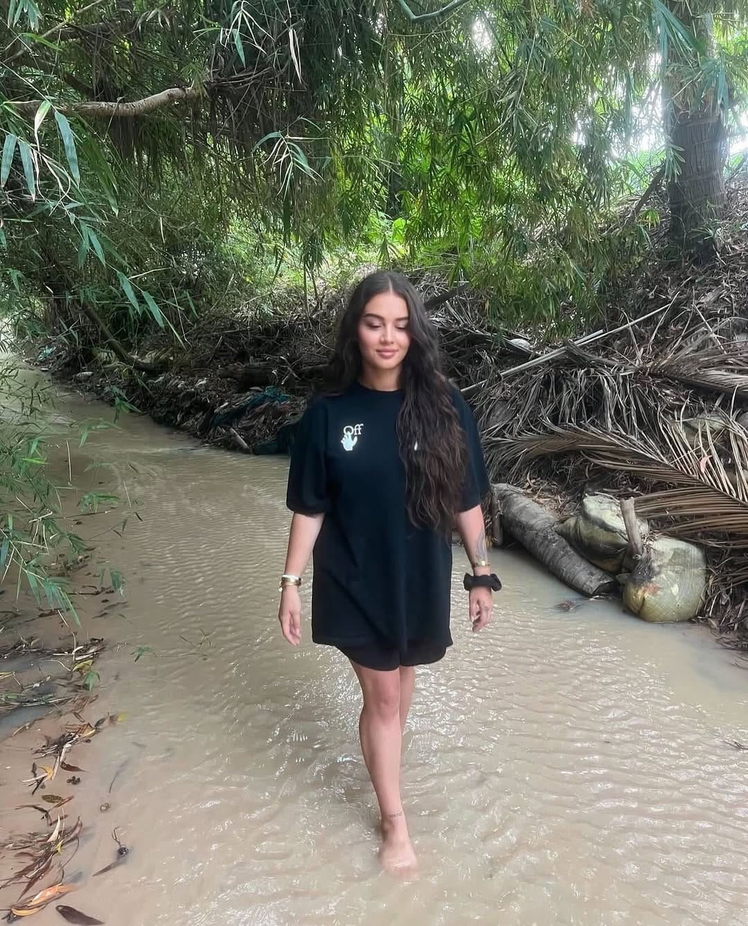 Post 10 by Ladzamia 🇪🇸🇭🇺🇲🇦 on Instagram (carousel)