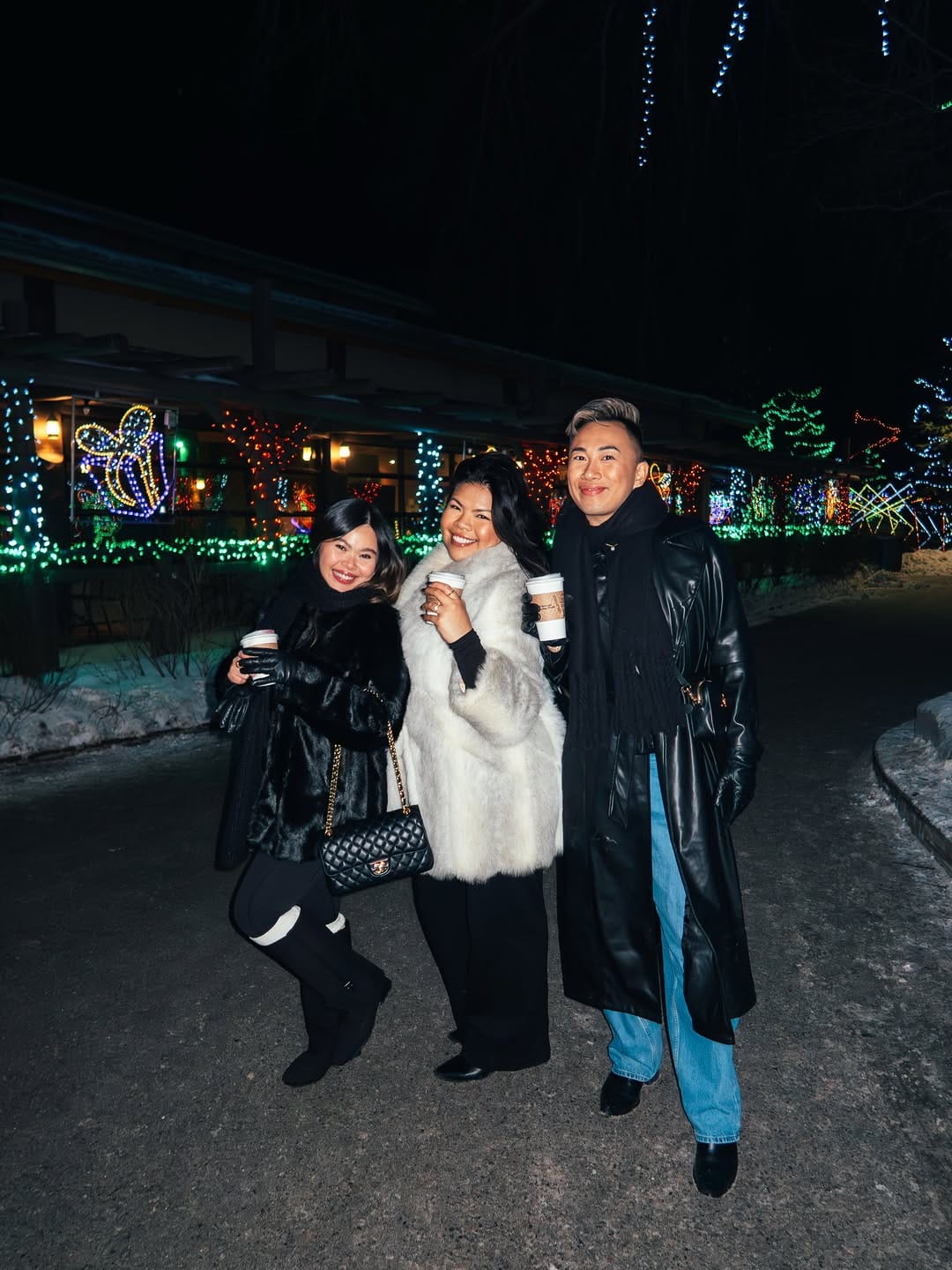 Post 4 by DEREK NGUYEN🌙 on Instagram (carousel)