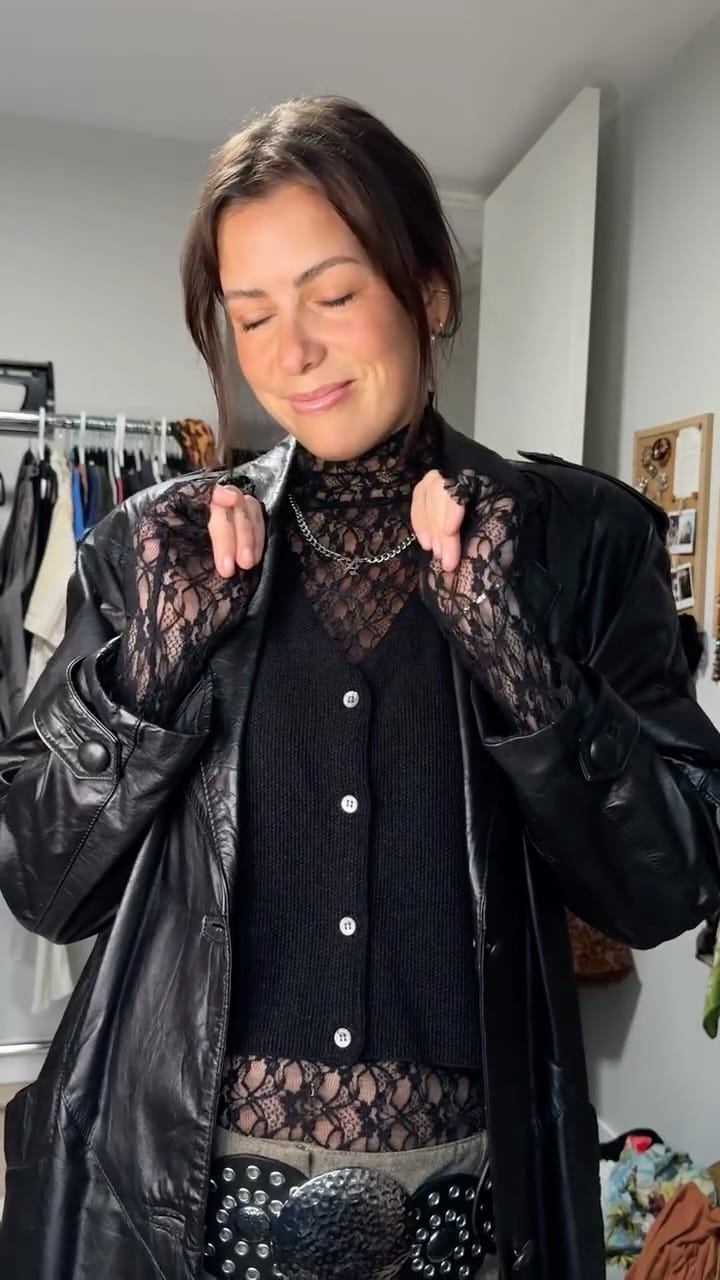 Post 1 by Nikki 🤎 on Instagram (video)