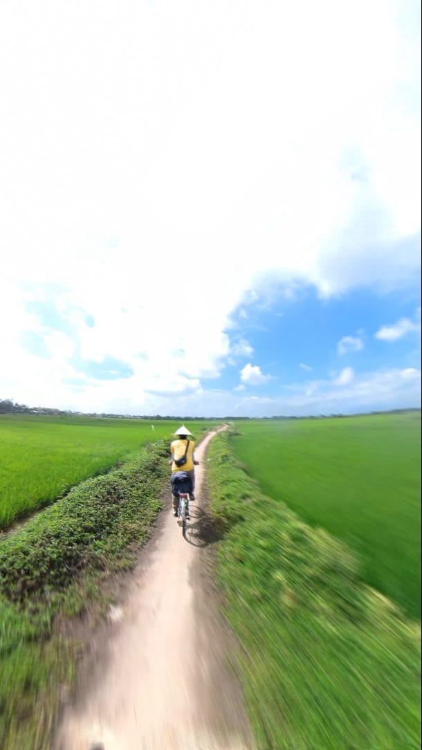 Post 5 by George Christodoulakis on Instagram (video)