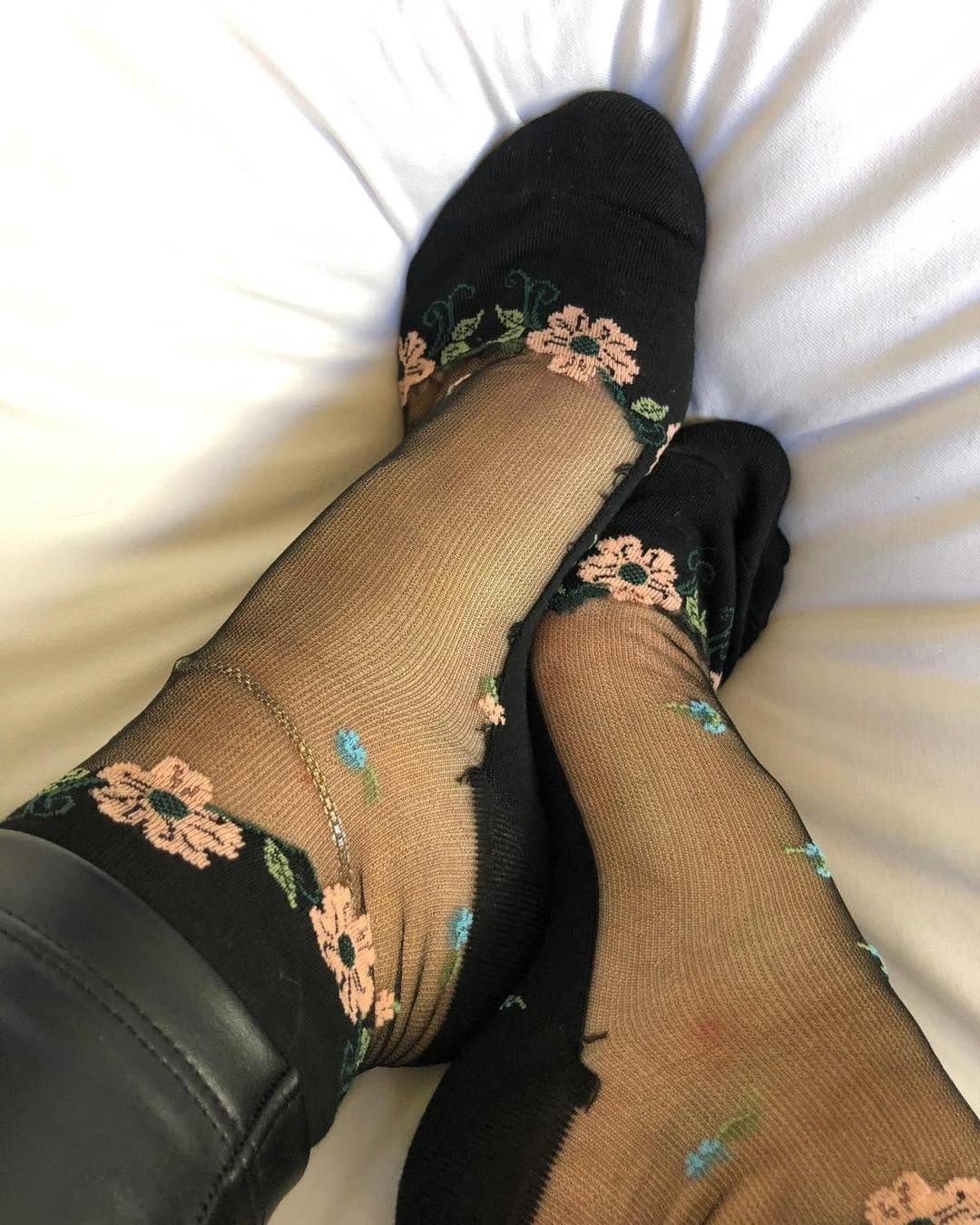 Post 9 by Global Trendz Fashion on Instagram (carousel)