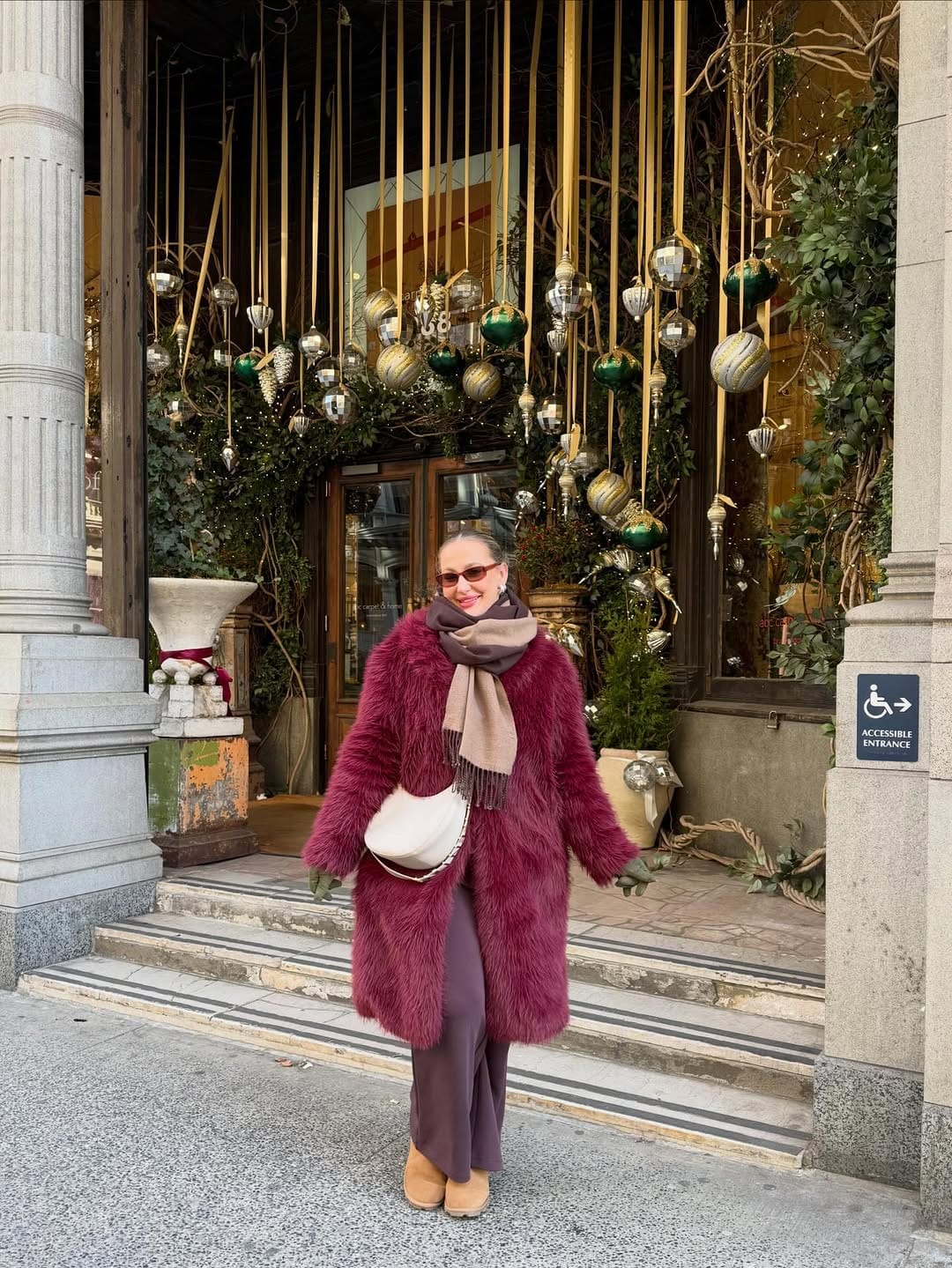 Post 3 by Klaudia Dina Bem on Instagram (carousel)