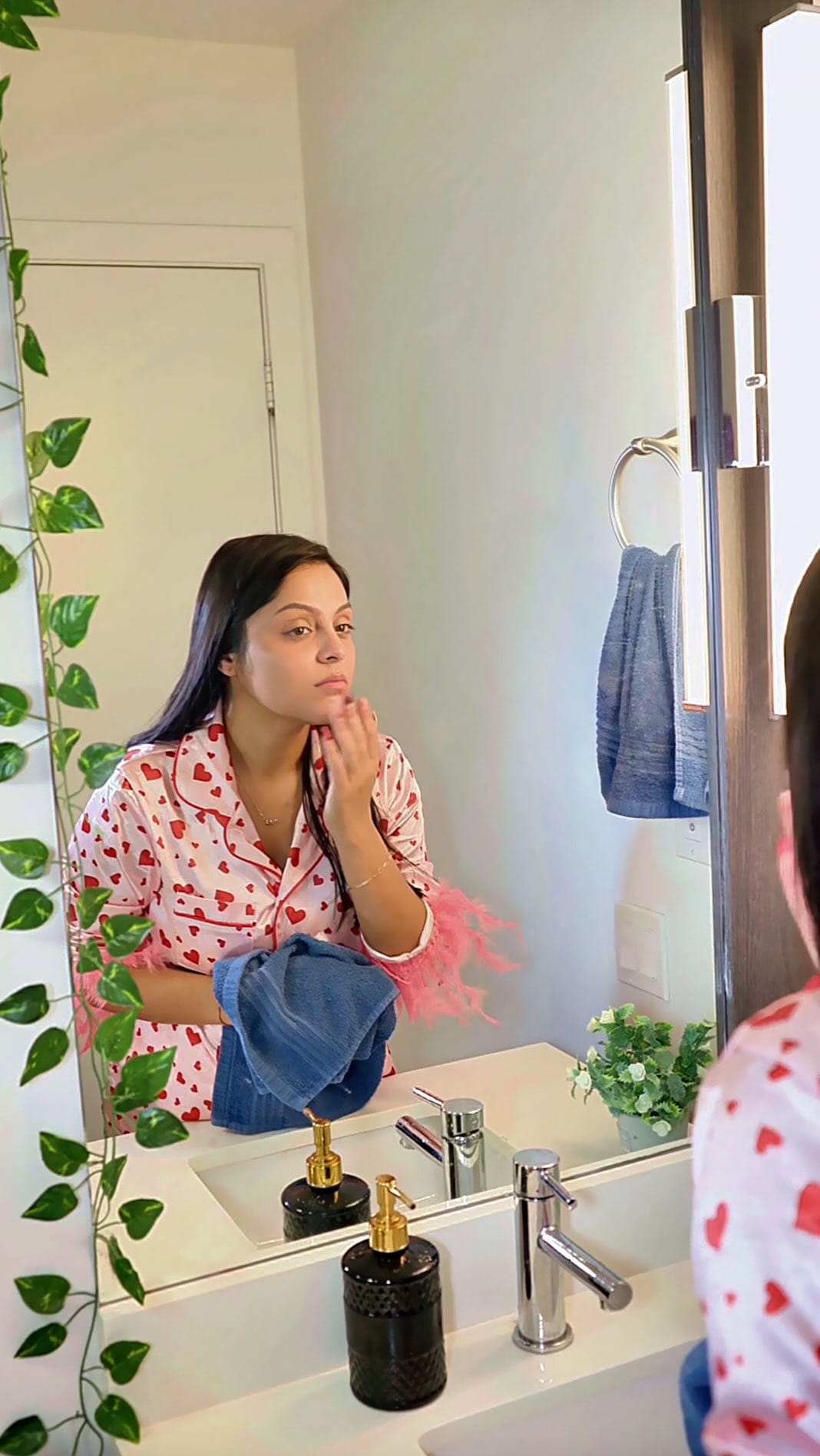 Post 9 by Shikha | Indian blogger in Canada on Instagram (video)